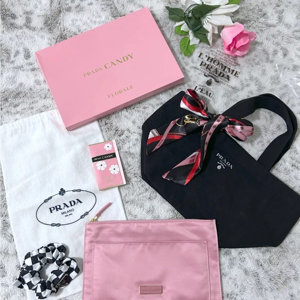 Prada Beauty GWP Black Tote with Pink Accents Bundle